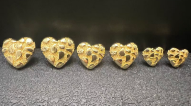 nugget heart studs
