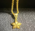 flower necklace