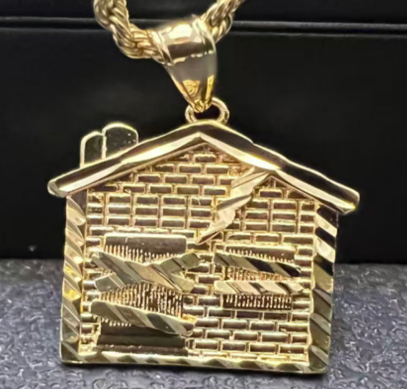 traphouse necklace