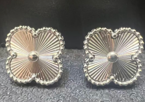 cleef flower studs