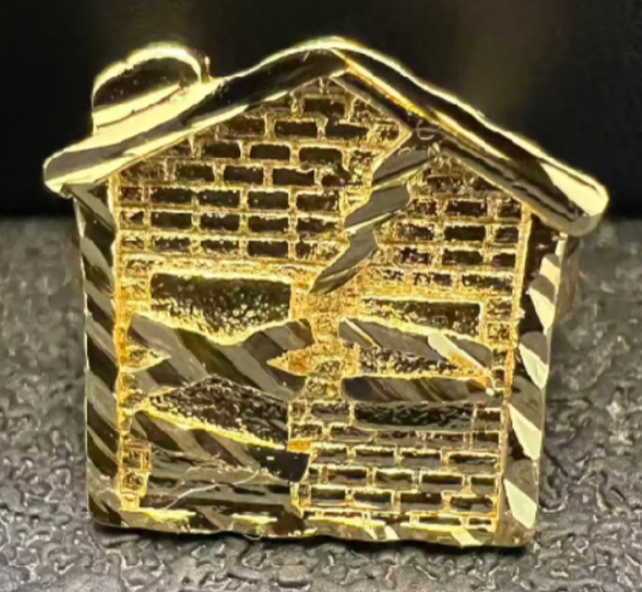 Traphouse ring