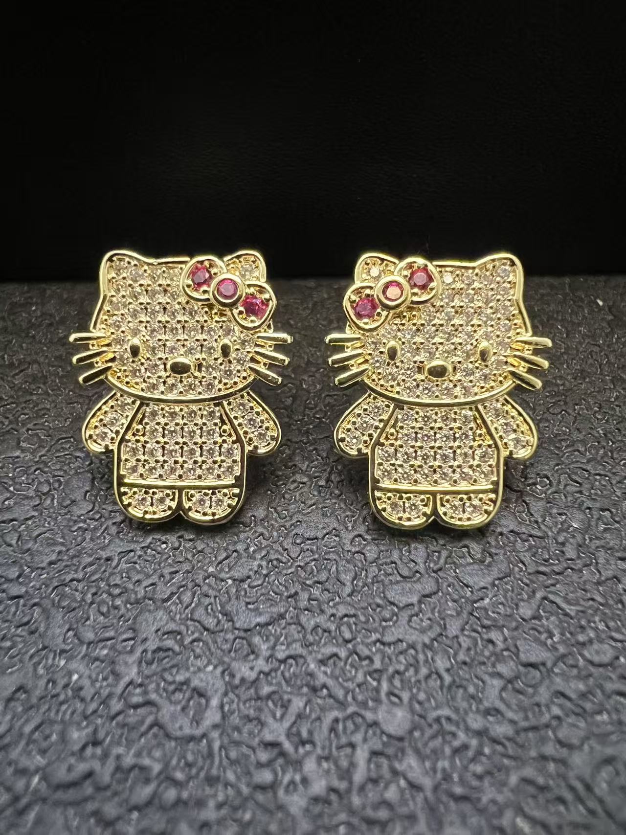 kitty FB iced studs