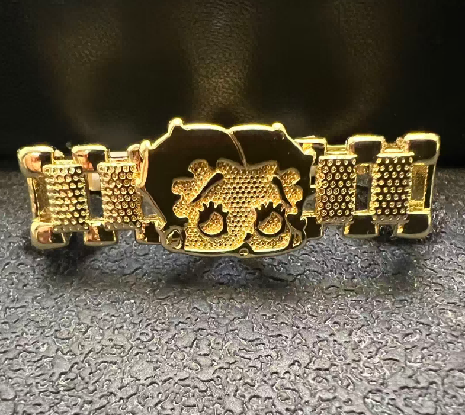 two finger rolex character ring