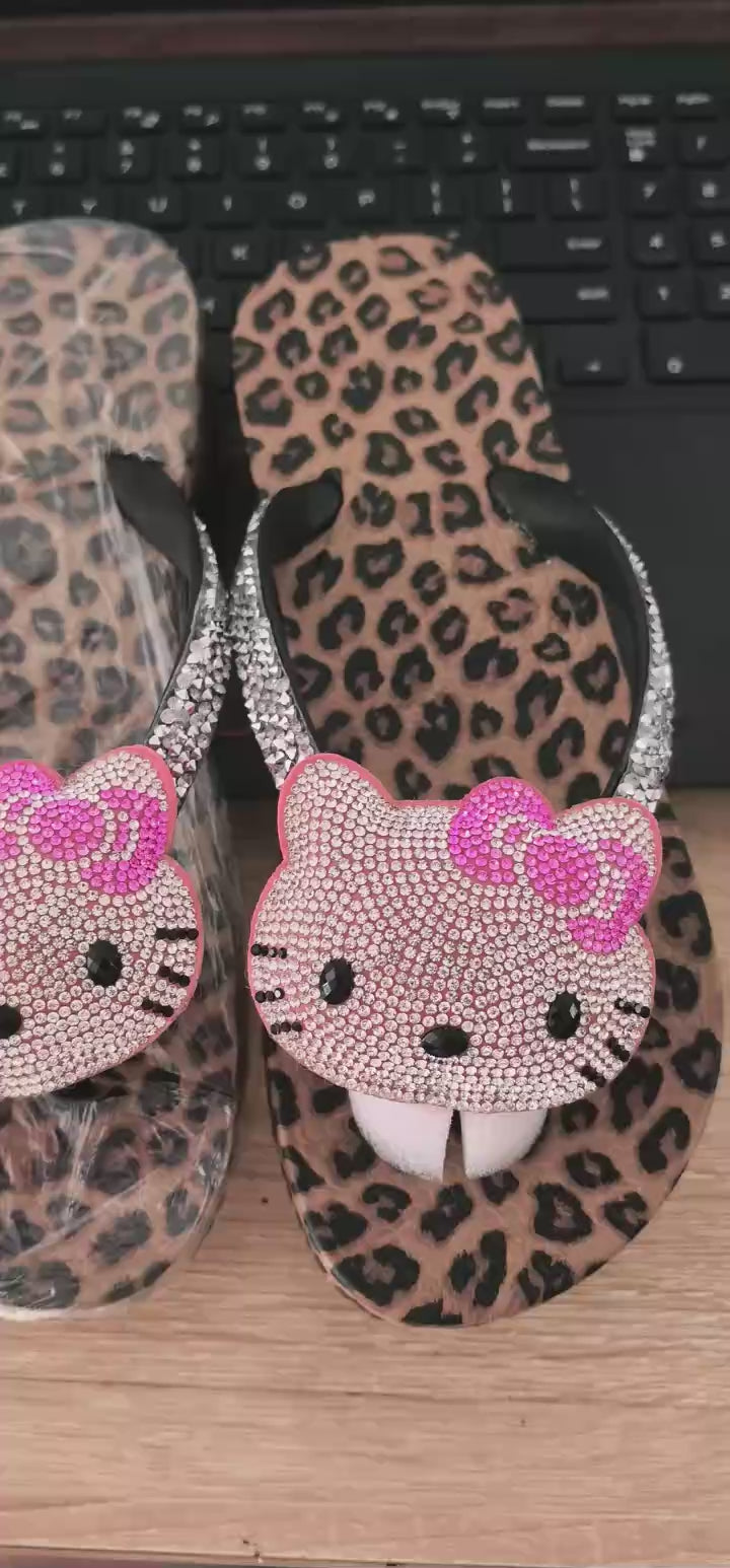 Kitty cheetah flops